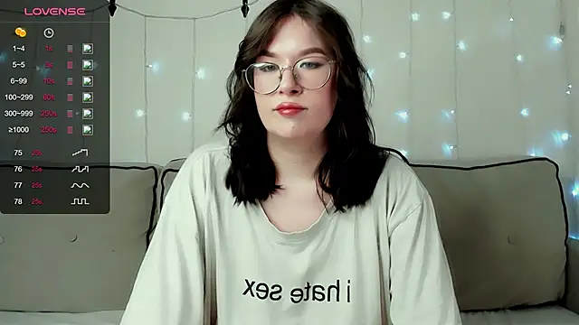 Snapshot of MyNameIsLilith chatting on 03-19-26, 04:51 MyNameIsLilith online show from 03-19-26, 04:51