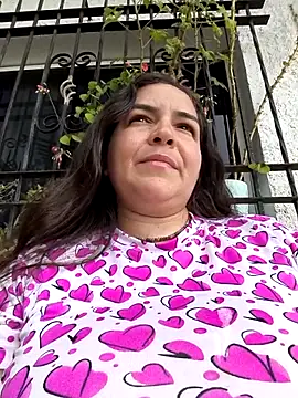 Snapshot of davianath chatting on 05-14-26, 12:13 davianath online show from 05-14-26, 12:13