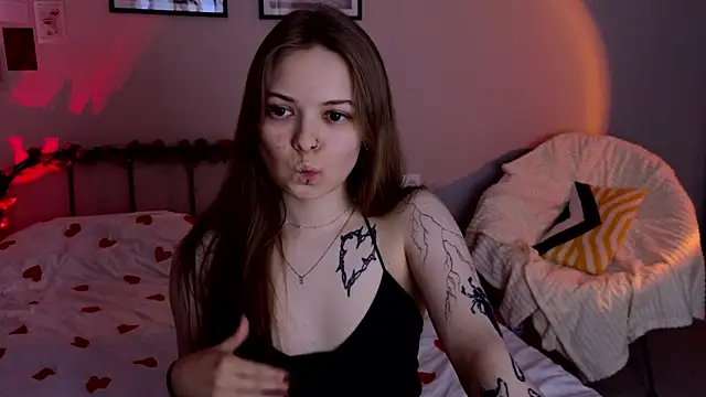doll lol  online show from 04-22-26, 07:09
