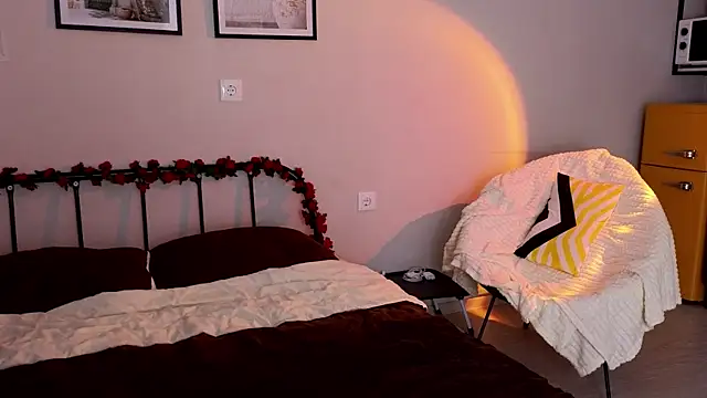 doll lol  online show from 04-09-26, 06:36