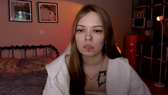 doll lol  online show from 06-07-26, 06:13