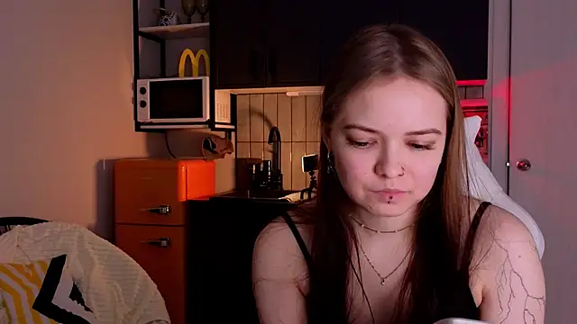 doll lol  online show from 12-03-25, 06:07