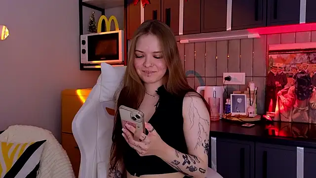 doll lol  online show from 01-18-26, 12:03