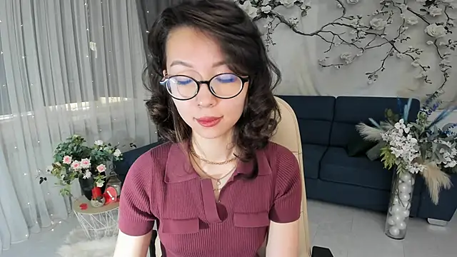 AgnieszkaBanana online show from 05-15-26, 04:10