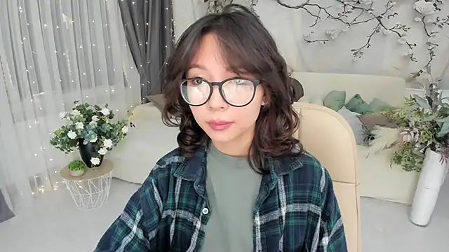 AgnieszkaBanana online show from 10-09-25, 04:02