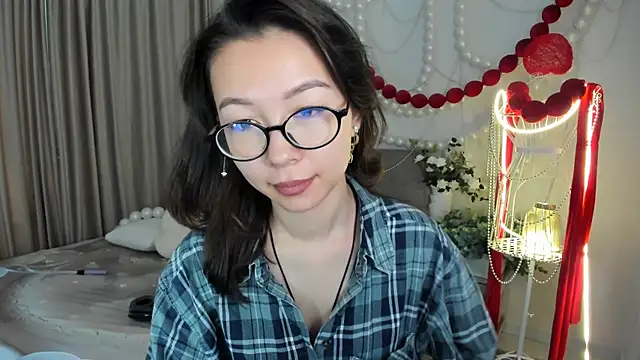 AgnieszkaBanana online show from 05-07-26, 04:17