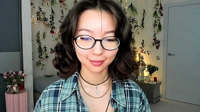 AgnieszkaBanana online show from 04-23-26, 04:08