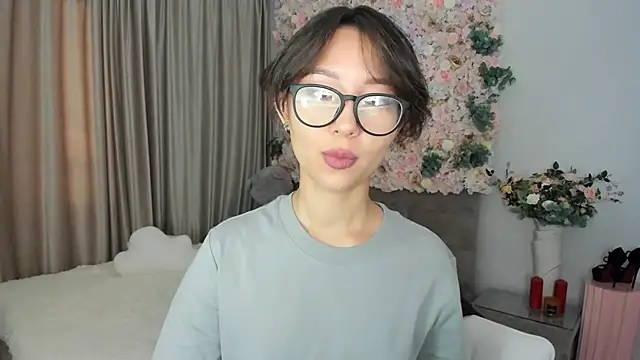 AgnieszkaBanana online show from 10-03-25, 04:03