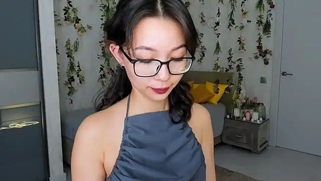 AgnieszkaBanana online show from 11-15-25, 08:02