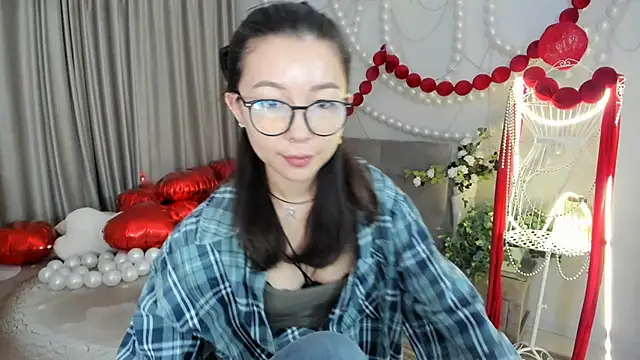 AgnieszkaBanana online show from 03-08-26, 01:22