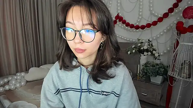 AgnieszkaBanana online show from 04-24-26, 04:03
