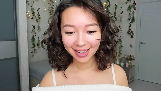 AgnieszkaBanana online show from 10-04-25, 04:03