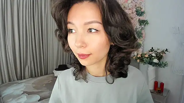 AgnieszkaBanana online show from 10-22-25, 02:22