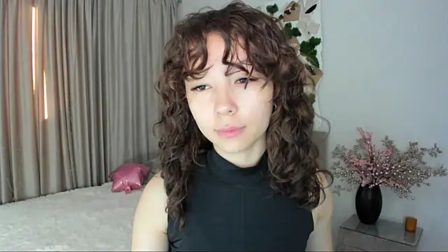 AgnieszkaBanana online show from 03-21-25, 04:06