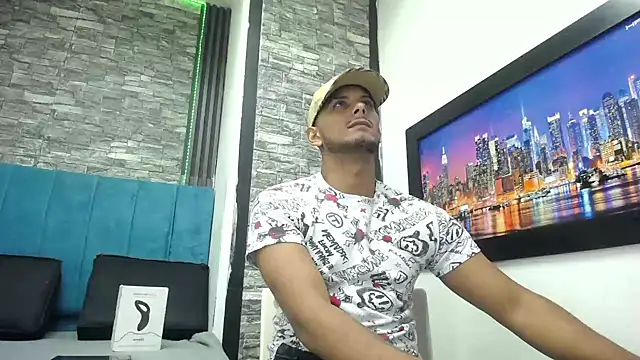 Chris Dick23 online show from 02-04-26, 05:46