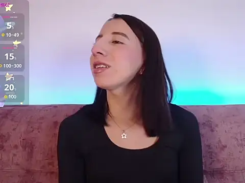 Miiaa doll online show from 12-18-25, 02:16