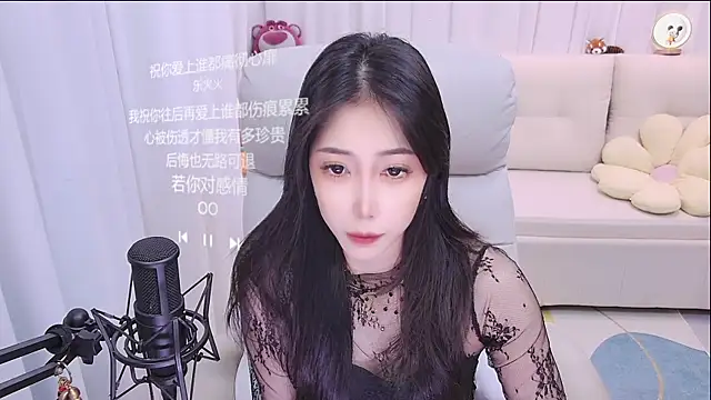 qianduoduo88 online show from 04-05-26, 01:07