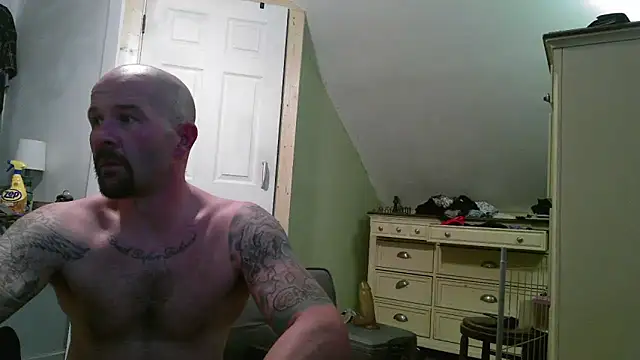 Snapshot of Kinkster615 chatting on 12-14-24, 11:18 Kinkster615 online show from 12-14-24, 11:18