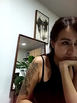 Snapshot of reme_ark23 chatting on 03-22-25, 02:27 reme ark23 online show from 03-22-25, 02:27