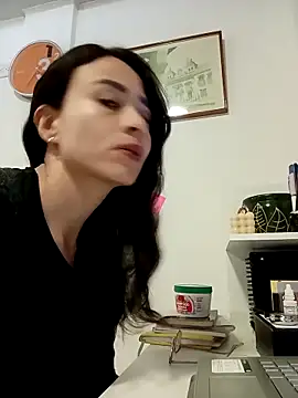 Snapshot of reme_ark23 chatting on 09-13-25, 04:34 reme ark23 online show from 09-13-25, 04:34