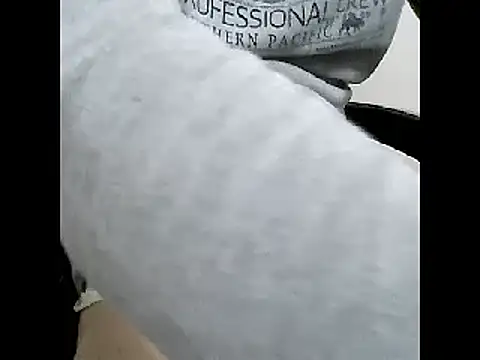 Snapshot of Sdcturkey chatting on 12-30-24, 06:49 Sdcturkey online show from 12-30-24, 06:49