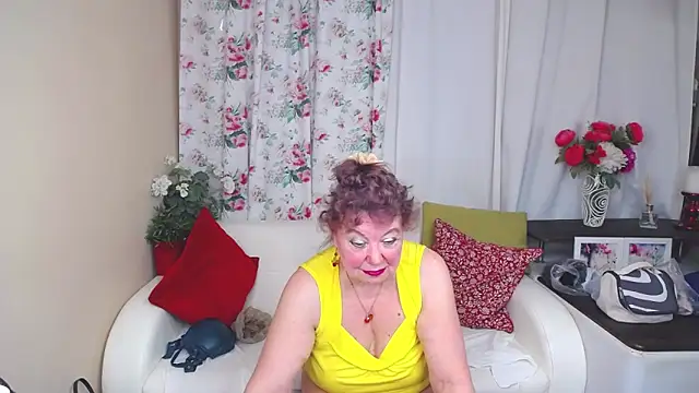 YourHotGranny online show from 03-17-25, 12:25