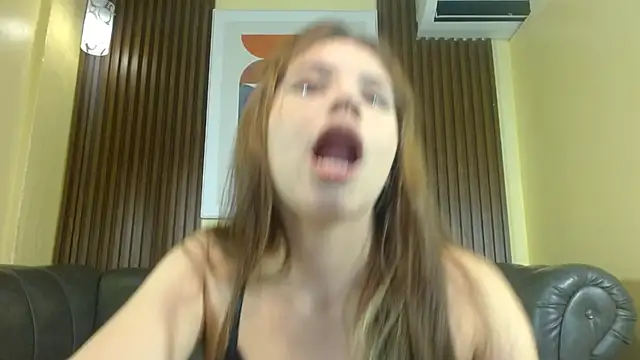 Nicole Ramires online show from 09-20-25, 05:07