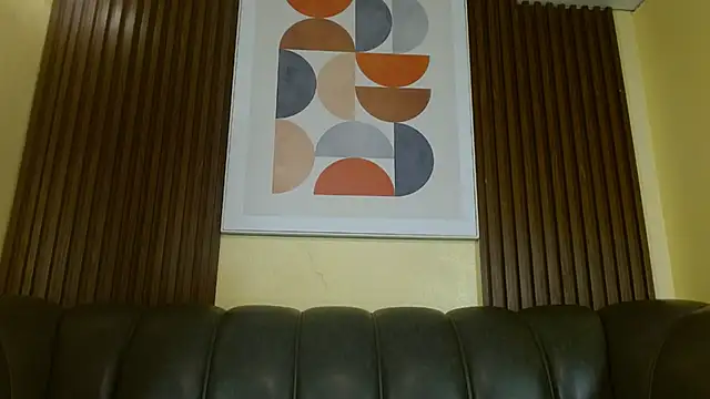 Nicole Ramires online show from 11-07-25, 05:50