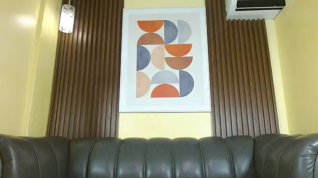 Nicole Ramires online show from 10-04-25, 03:46