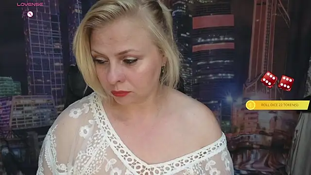 Snapshot of Gray_swann chatting on 06-16-26, 07:14 Gray swann online show from 06-16-26, 07:14