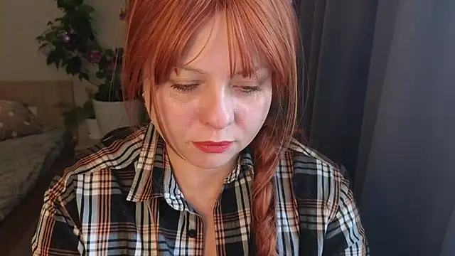 Snapshot of Gray_swann chatting on 01-16-26, 10:41 Gray swann online show from 01-16-26, 10:41