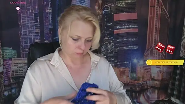 Snapshot of Gray_swann chatting on 06-21-26, 10:10 Gray swann online show from 06-21-26, 10:10