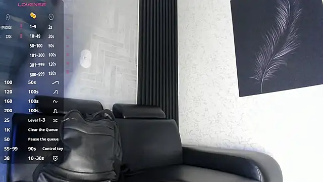 Lil Curved online show from 10-25-25, 11:42