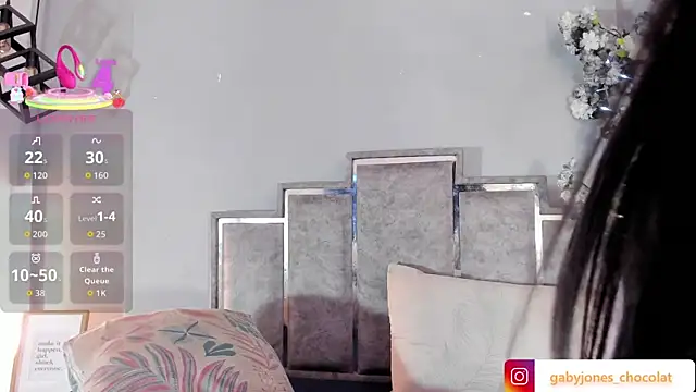 GabyyJones online show from 11-07-25, 11:48