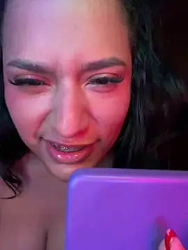 Snapshot of KorinaKovaa chatting on 02-28-25, 11:56 KorinaKovaa online show from 02-28-25, 11:56