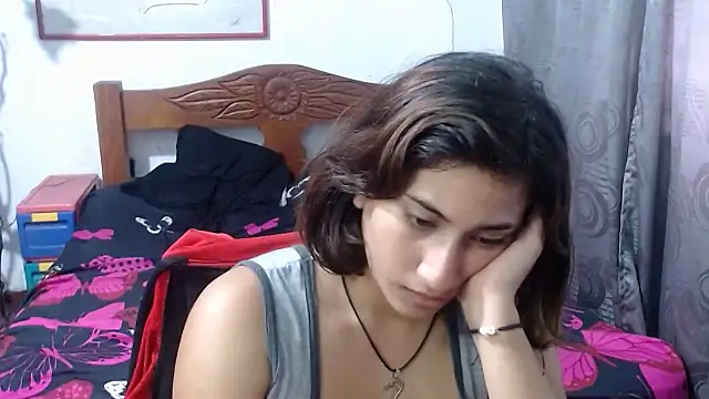 LadyMilk003 online show from 03-18-25, 06:39