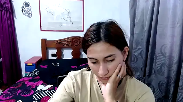 LadyMilk003 online show from 10-14-25, 03:56