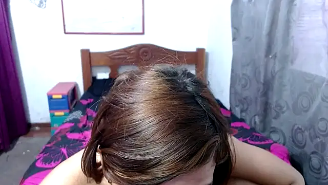 LadyMilk003 online show from 09-27-25, 04:35