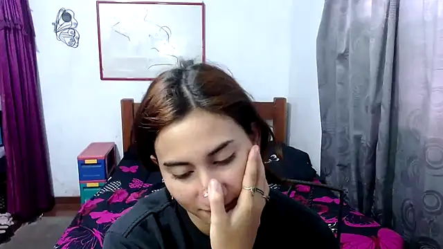 LadyMilk003 online show from 09-30-25, 03:40