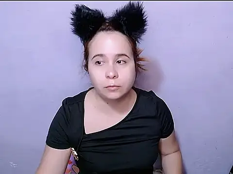 SubLayla01 online show from 01-17-26, 06:33