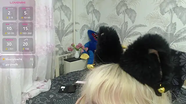 CamDiva113 online show from 06-30-26, 10:04