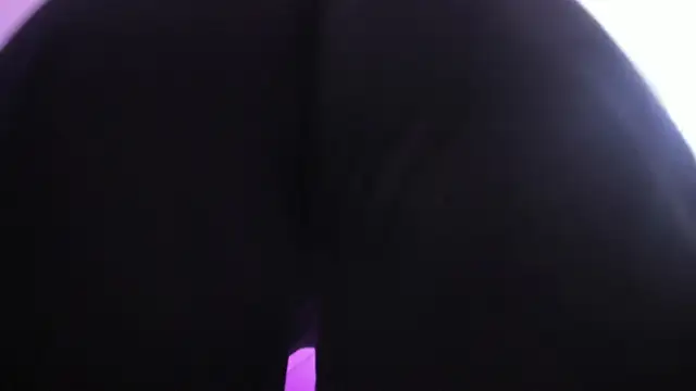 April bowie online show from 10-11-25, 12:06