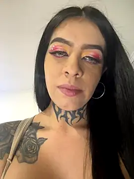 AbbyFtLuna online show from 09-30-25, 06:36