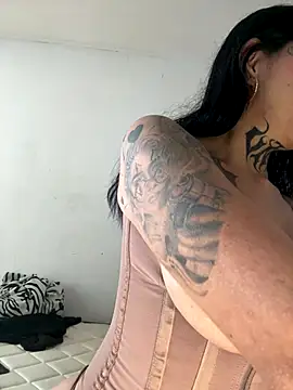 AbbyFtLuna online show from 10-08-25, 06:19