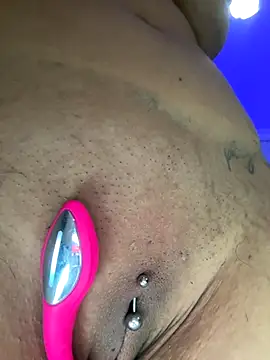 AbbyFtLuna online show from 12-01-25, 10:32