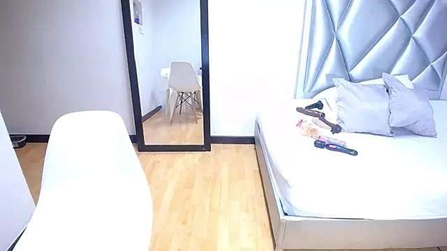 exotic karmella online show from 03-20-25, 09:35