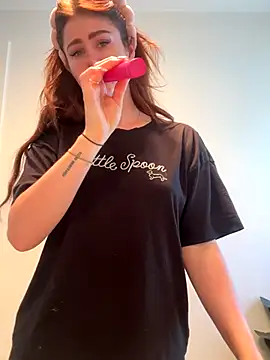 aus queen online show from 11-28-25, 12:11