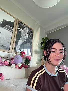 aus queen online show from 04-21-26, 05:14
