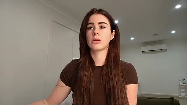 aus queen online show from 10-28-25, 12:11