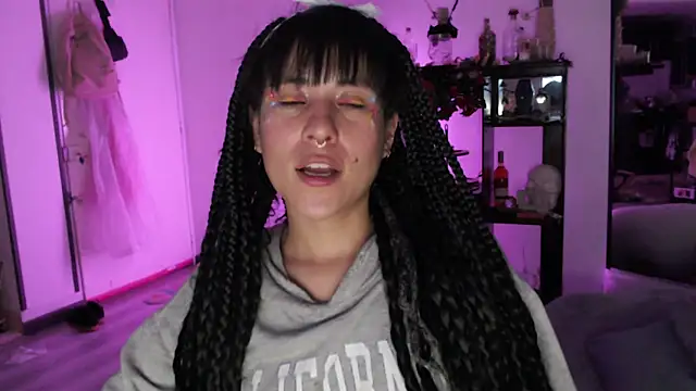 Hellen dumont online show from 01-13-26, 03:54